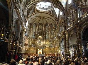 The basilica filling up with pilgrims. 